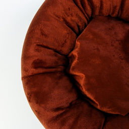 Лежанка с косточкой, 45х35х11 см, коричневая - Пушистое счастье фото 5