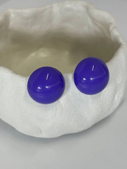 Серьги Пуговки (гвоздики) PW0099 сирень-глянец - Mini maxi фото 3