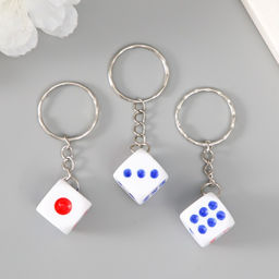 Цена за 12 шт. Брелок для ключей на кольце «Кубик», пластик, 1.2×1.2×1.2 см