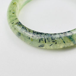 Браслет цельный из Пренита