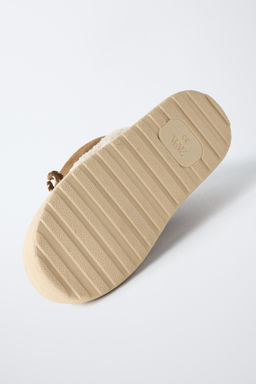 COMBINED FAUX SHEARLING ANKLE BOOTS - Zara фото 16