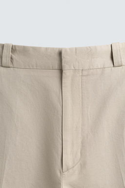 PANTAL?N CHINO STRAIGHT FIT ALGOD?N - LINO / Beige vigor?