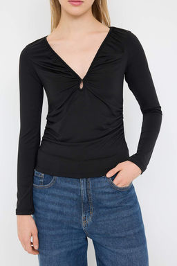 Teen Siyah Fitted/Vucuda Oturan V Yaka Orme Bluz TWOAW26BZ00175 - Trendyolmilla фото 3