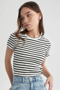 Fitted Bisiklet Yaka Cizgili Fitilli Kaskorse Basic K?sa Kollu Tisort - Defacto фото 2