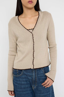 Teen Bej Premium Iplik/Ozel Iplik V Yaka Fitted/Vucudu Saran Triko H?rka TWOAW26HI00021 - Trendyolmilla фото 2