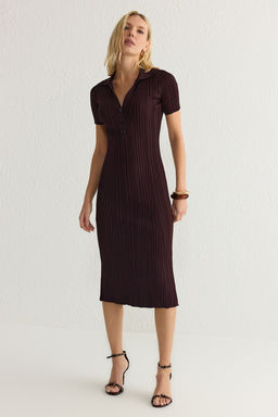 TRENDYOLMILLA Lacivert Maxi Triko Polo Yaka Elbise TWOSS24EL00282 фото 22