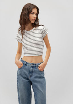 Beyaz Cizgili Basic Tisort