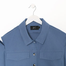 Рубашка женская укороченная с разрезами MIST: Denim, размер 44, синяя