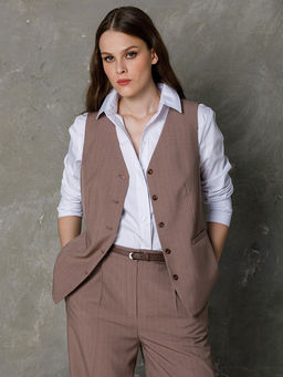 Жилет в полоску