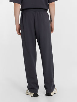 Комплект мужской серый: джемпер и брюки