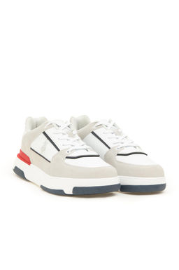 Мужская обувь с камнями