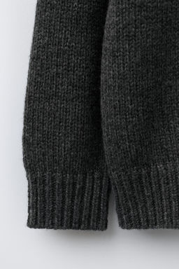 7-12 YEARS/ KNIT JUMPER WITH WOOL EMBROIDERED REINDEER HEARTS