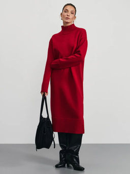 Вязаное платье миди с воротником-стойкой / Zarina