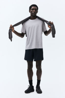 Pantal?n corto de deporte con DryMove - H&m фото 9