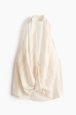 Top halter con detalle girado