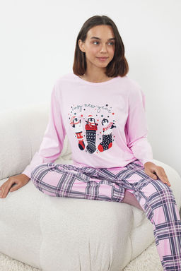 Trendyolmilla Beyaz-Cok Renkli %100 Pamuklu K?s Temal? Ekoseli Orme Pijama Tak?m? THMAW25PT00121