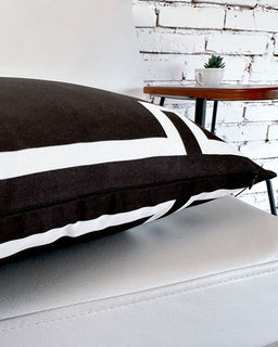 Декоративная наволочка P018