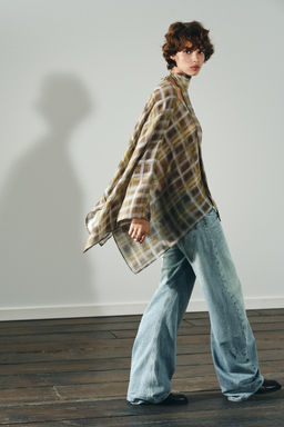 CHECK SCARF CAPE