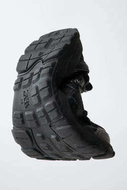 DEPORTIVO REJILLA BAREFOOT / Negro - Zara фото 3
