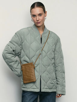 Куртка- бомбер утепленная / Zarina