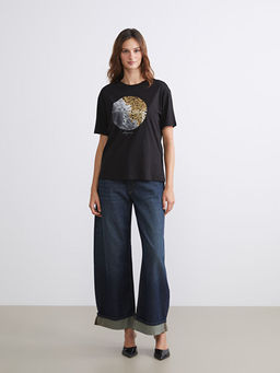 Bisiklet Yaka Bask?l? Oversize Kad?n Ti??rt