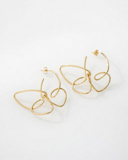 Стильные серьги