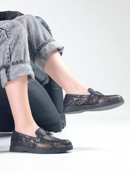 Лоферы лоферы 170.2699bl. Черный грация