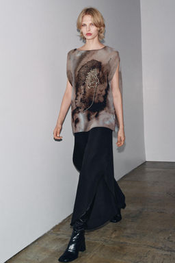 PRINTED BEADED TOP