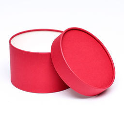 Подарочная коробка «Рубин» красный, завальцованная без окна, 16×9 см