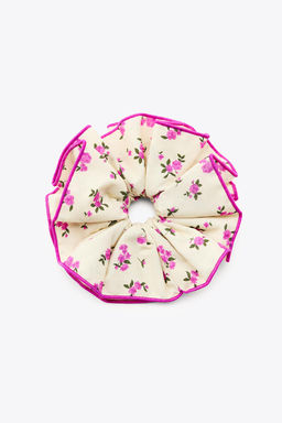 CONTRAST FLORAL MAXI SCRUNCHIE