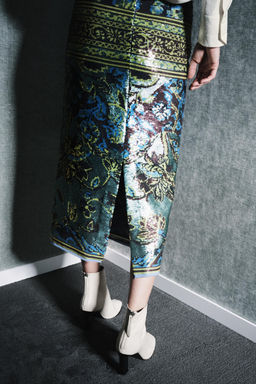 ZW COLLECTION LIMITED EDITION SEQUIN MIDI SKIRT - Zara фото 2
