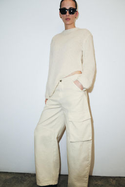 ASYMMETRIC HEM KNIT JUMPER