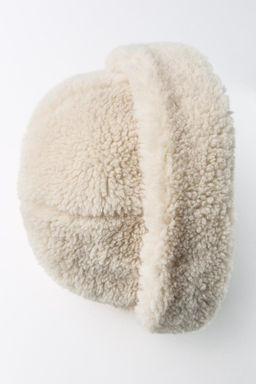 FAUX SHEARLING HAT - Zara фото 6