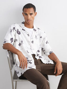 Resort Yaka K?sa Kollu Desenli Viskon Erkek G?mlek