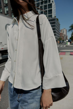 CREPE SHIRT WITH PINTUCKS - Zara фото 3