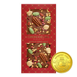 Шоколад молочный с украшением ПЕКАН, вишня, фундук 100 гр