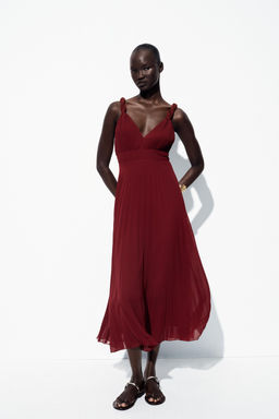PLEATED MIDI DRESS
