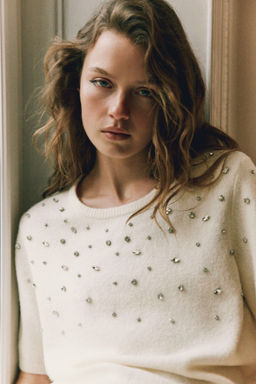 Top de punto fino con detalles de strass - H&m фото 4