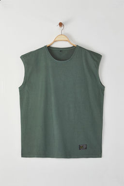 Yesil Oversize/Genis Kesim Eskitme/Soluk Efekt Etiket Detayl? T-Shirt/Atlet TMNSS25AL00001 - Trendyolmilla фото 2
