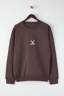 TRENDYOL MAN Tas Oversize/Genis Kesim Bisiklet Yaka Nak?s Detayl? Buyuk Beden Sweatshirt TMNAW25AO00014 - Trendyolmilla фото 6