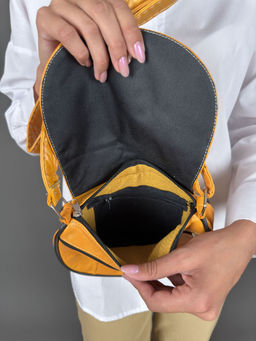 Сумка женская из телячьей кожи