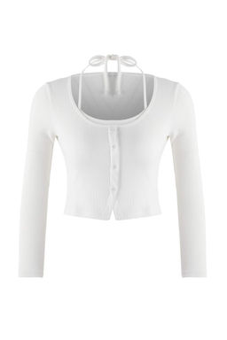 Ekru 2li Vucuda Oturan Cift Gorunumlu Kurdele Detayl? Triko Gorunumlu Orme Bluz TWOAW26BZ00119