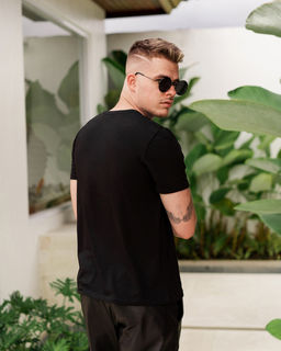 Эксклюзивная авторская футболка  из хлопка FM007 - Sahar art lab фото 4