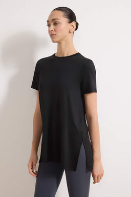 Siyah Micro Kumas Y?rtmac Detayl? Orme Spor T-Shirt THMSS26TS00002