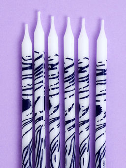 Цена за 2 шт. Свечи для торта Волнистые линии, 6 шт., белый с фиолетовым - Страна карнавалия фото 3