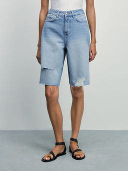 Джинсовые шорты-бермуды с разрывами / Zarina  фото 3