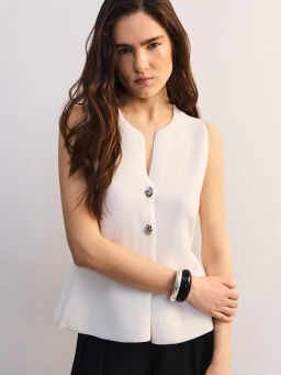 Приталенный жилет с баской ZR2605023308-2 / Zarina