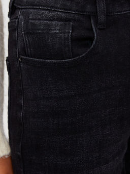 Утепленные женские джинсы мом на Байке