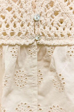 CONTRAST KNIT TOP WITH CUTWORK EMBROIDERY - Zara фото 8