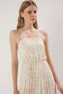 TRENDYOLMILLA Ekru Cicekli Etegi Belden Ac?lan Piliseli Midi Dokuma Elbise TWOSS25EL00581